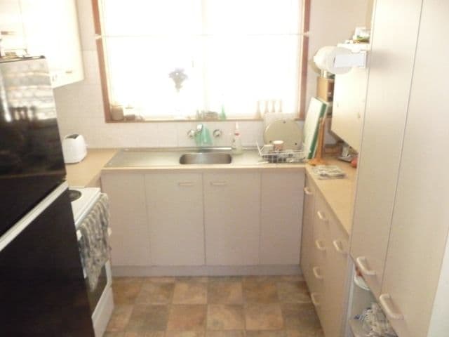 19 Hardy Avenue, PARK AVENUE QLD 4701, Park Avenue - Thumbnail 3