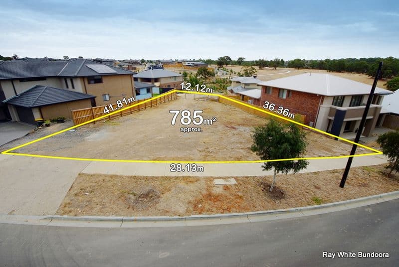 8 Hillhouse Crescent, BUNDOORA VIC 3083, Bundoora - Thumbnail 3