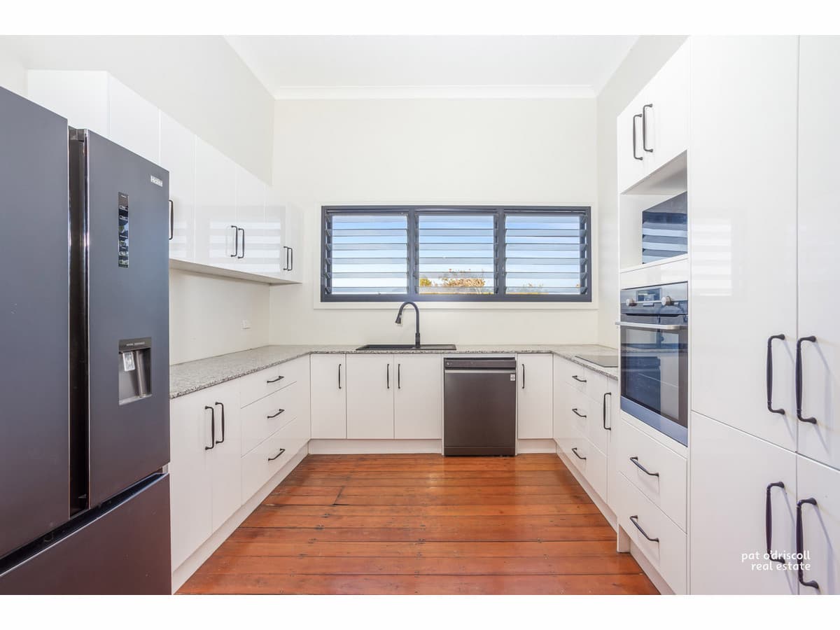 L208/8 Loveridge Street, Alexandria - Thumbnail 2