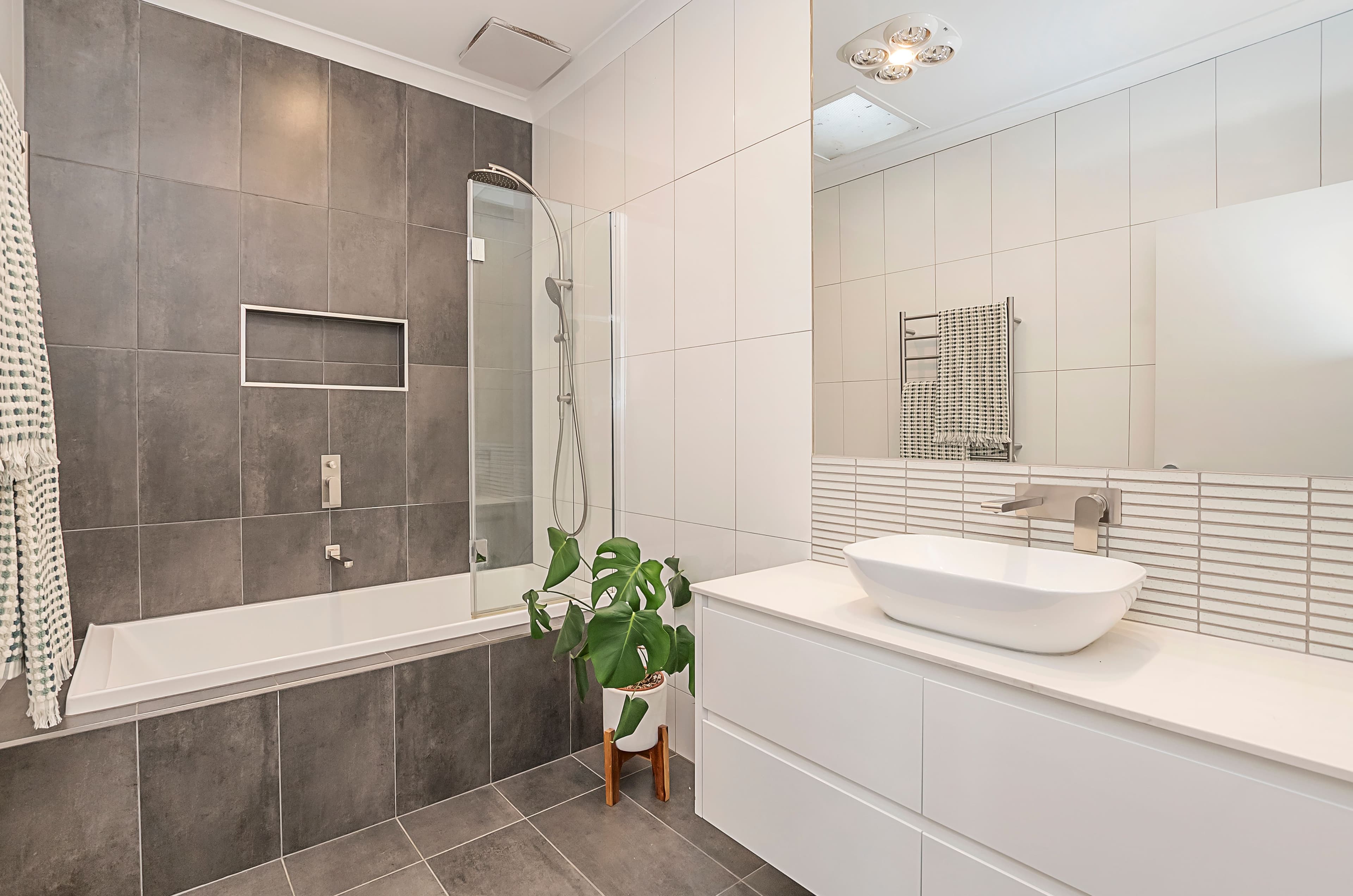 703 Koroit-Port Fairy Road, Koroit VIC 3282, Koroit - Thumbnail 6