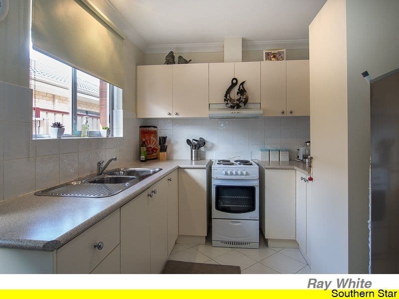 4 Glenhurst Court, Camillo WA 6111, Camillo - Thumbnail 5