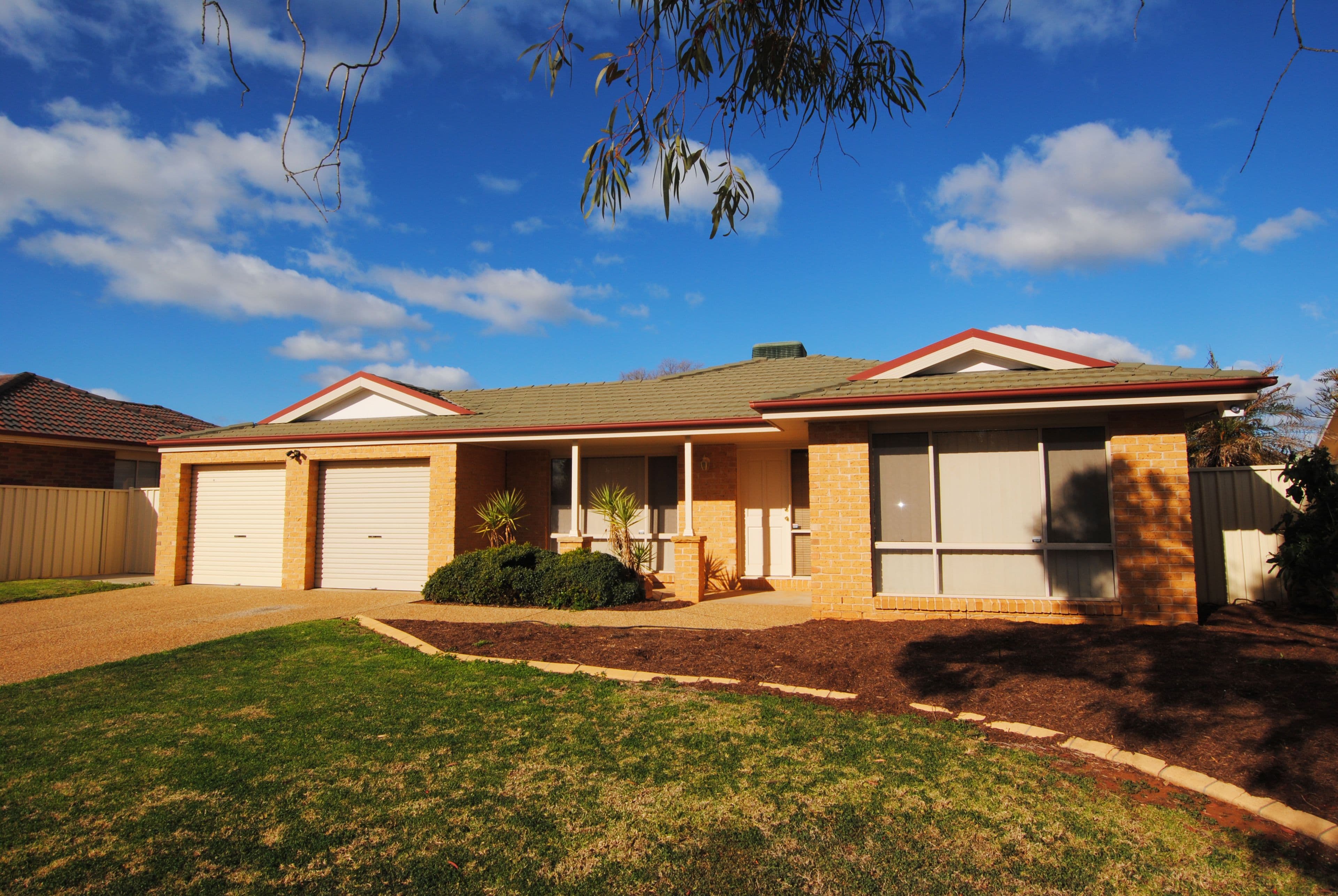 1 Innisvale Court, Griffith - Image 1