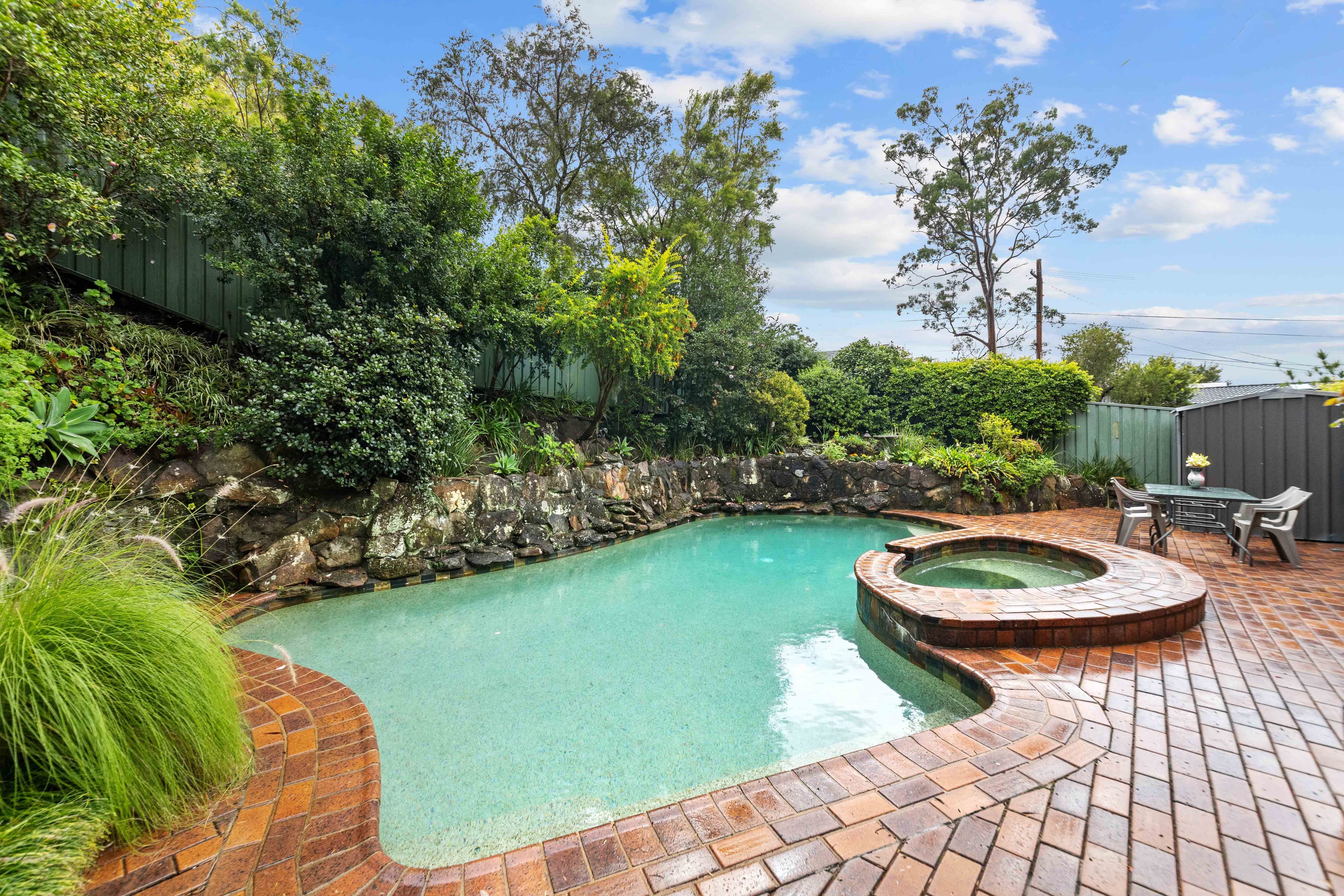 1 Erawar Close, Westleigh NSW 2120, Westleigh - Thumbnail 2
