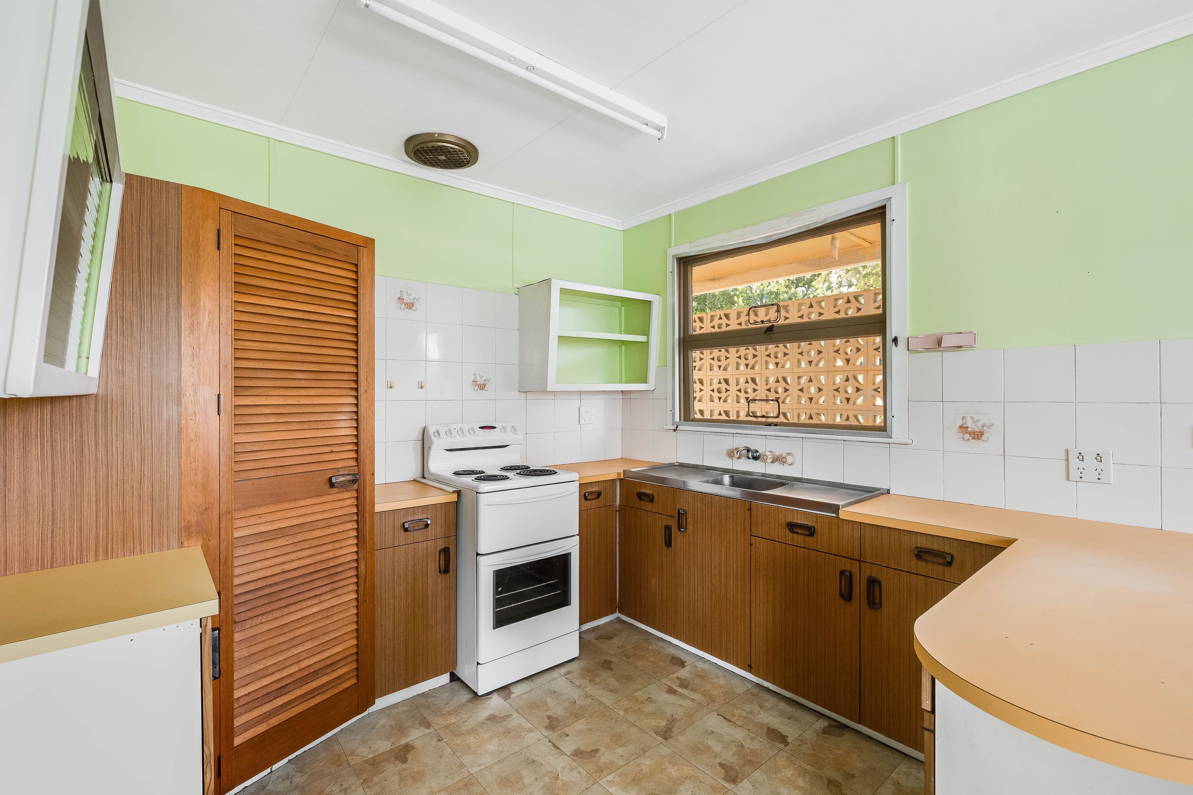 1 Eardley Street, Newtown QLD 4350, Newtown - Thumbnail 3