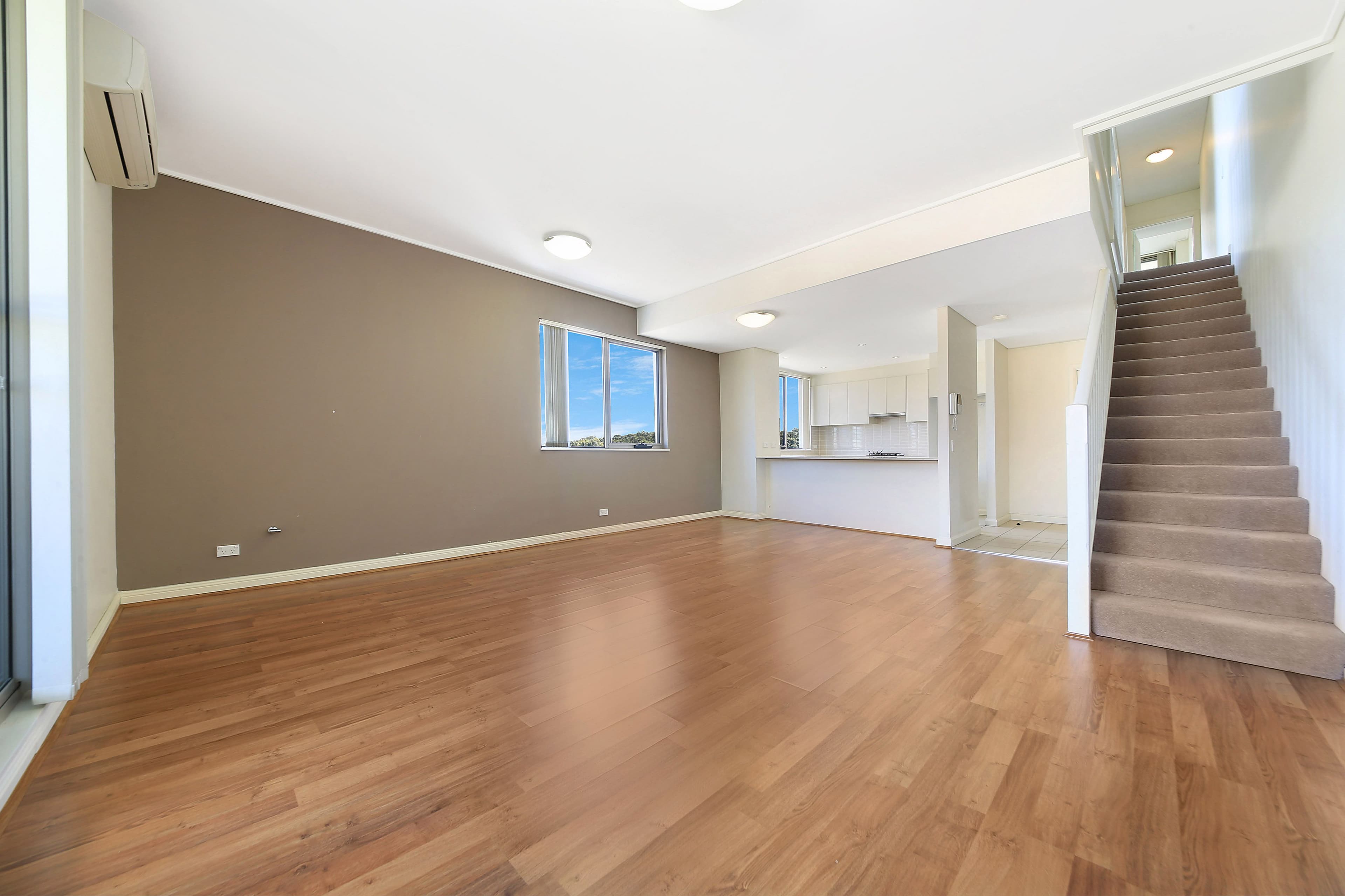 37 Amalfi Drive, Wentworth Point NSW 2127, Wentworth Point - Thumbnail 3