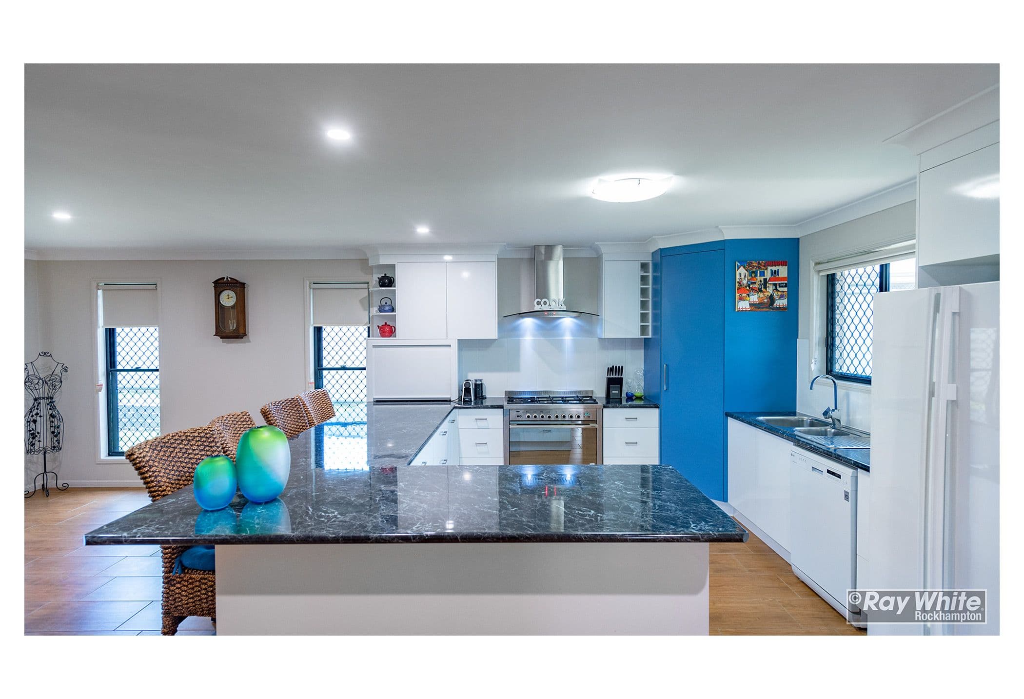 8 Woodgate Court, Gracemere QLD 4702, Gracemere - Thumbnail 2