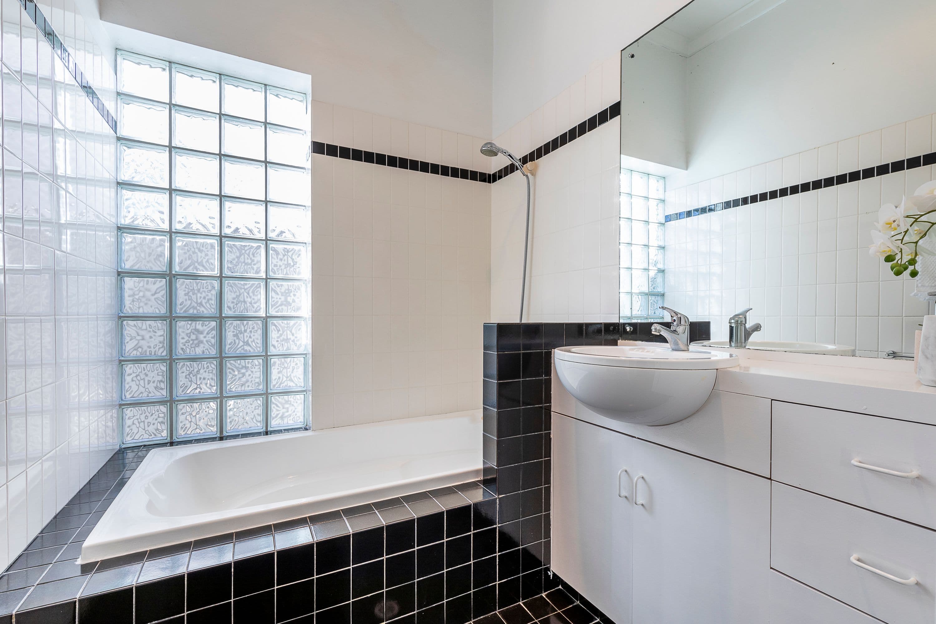 74 Ellesmere Street, Mount Hawthorn WA 6016, Mount Hawthorn - Thumbnail 8
