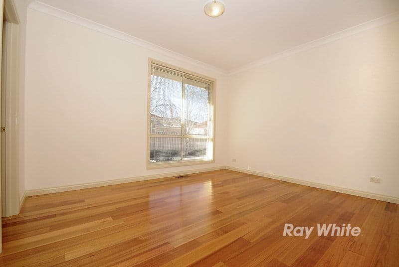10 Henry Street, NOBLE PARK VIC 3174, Noble Park - Thumbnail 8