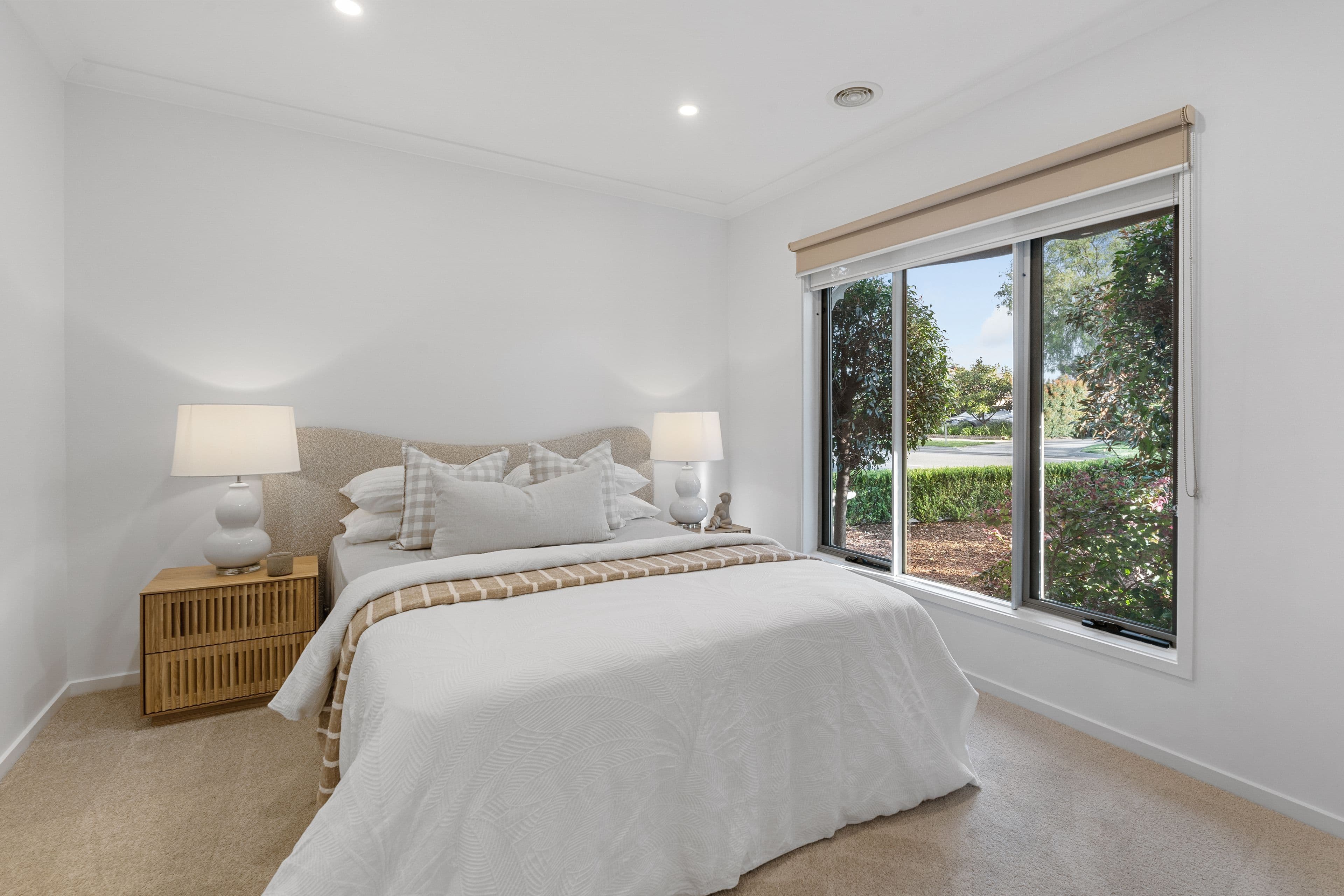 24 Eminence Blvd,, Doreen VIC 3754, Doreen - Thumbnail 4