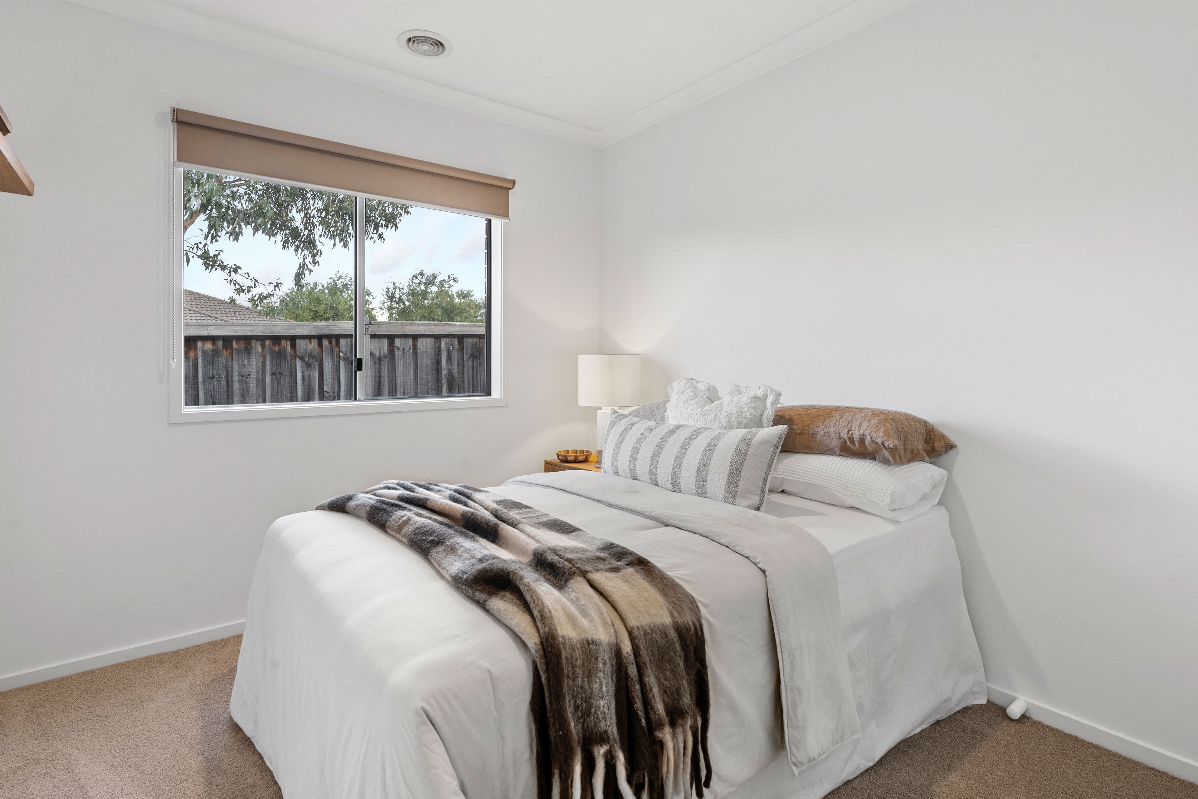 24 Eminence Blvd,, Doreen VIC 3754, Doreen - Thumbnail 7