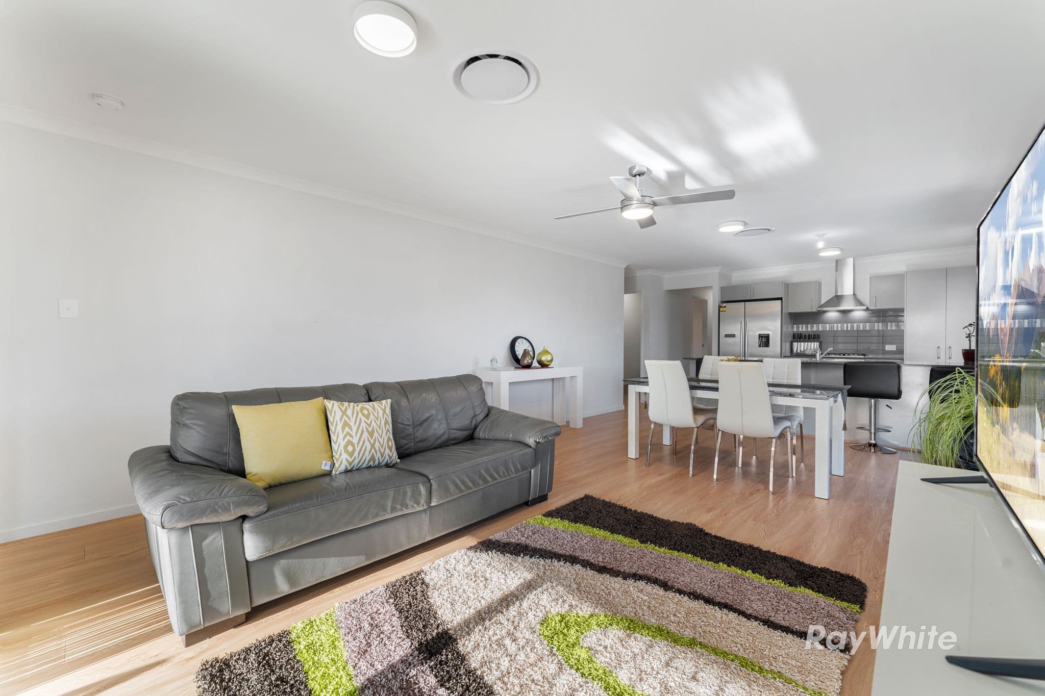 2 Wang Street, Park Ridge QLD 4125, Park Ridge - Thumbnail 6