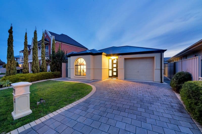13 Dumfries Avenue, Northfield SA 5085, Northfield - Image 1