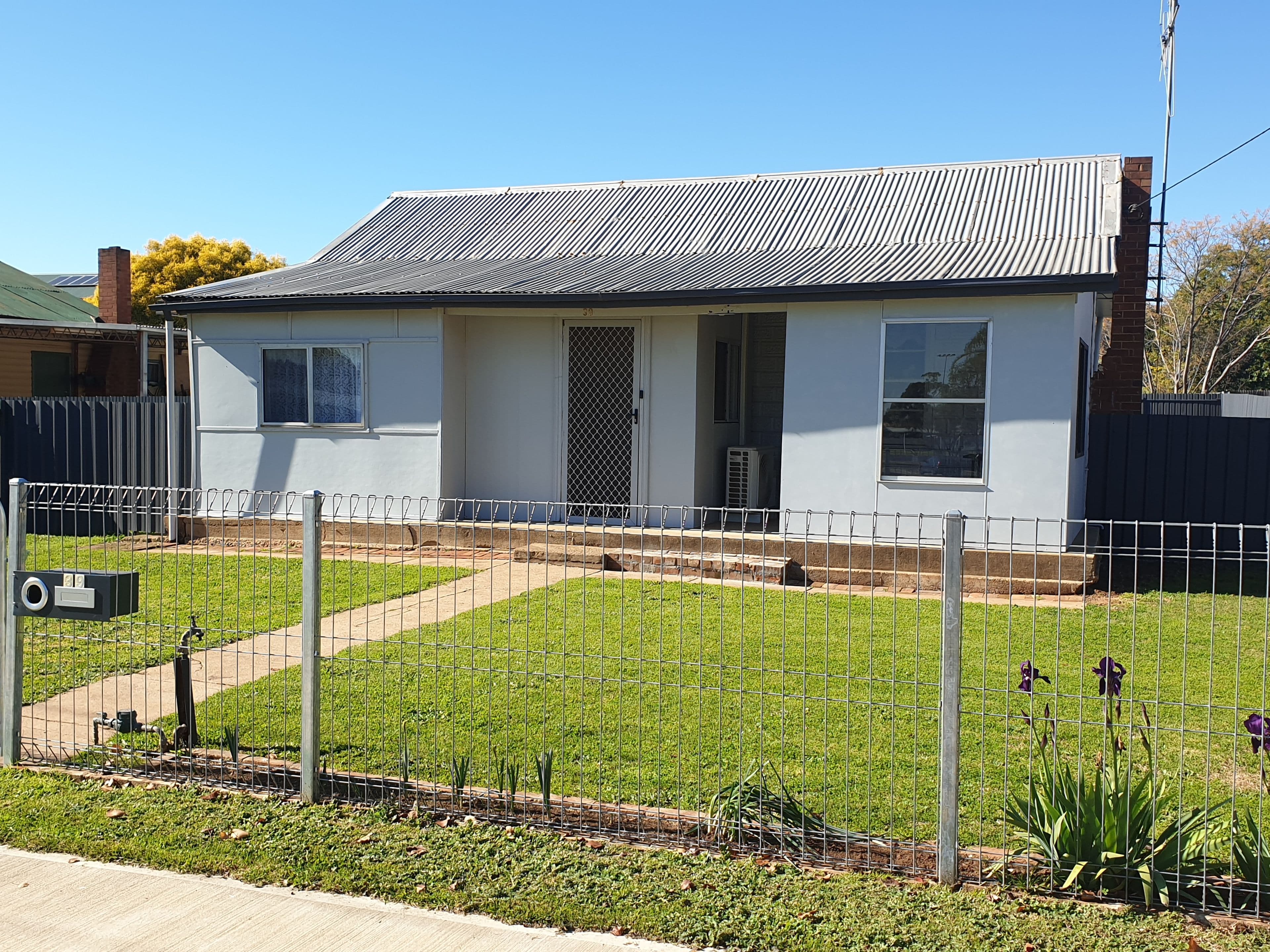 39 Forbes Road, Parkes NSW 2870, Parkes - Image 1
