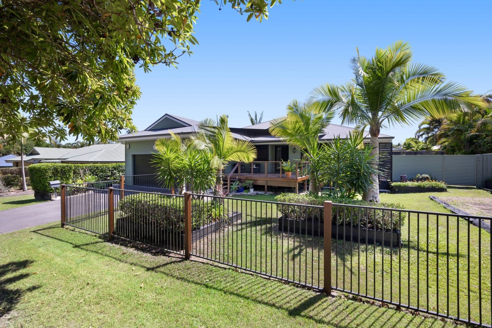 17 Parkwood Place, Palmwoods QLD 4555, Palmwoods - Image 1