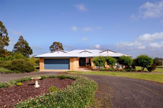 21 Bowtell Drive, HIGHFIELDS QLD 4352, Highfields - Image 1