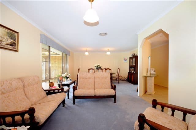 21 Bowtell Drive, HIGHFIELDS QLD 4352, Highfields - Thumbnail 6