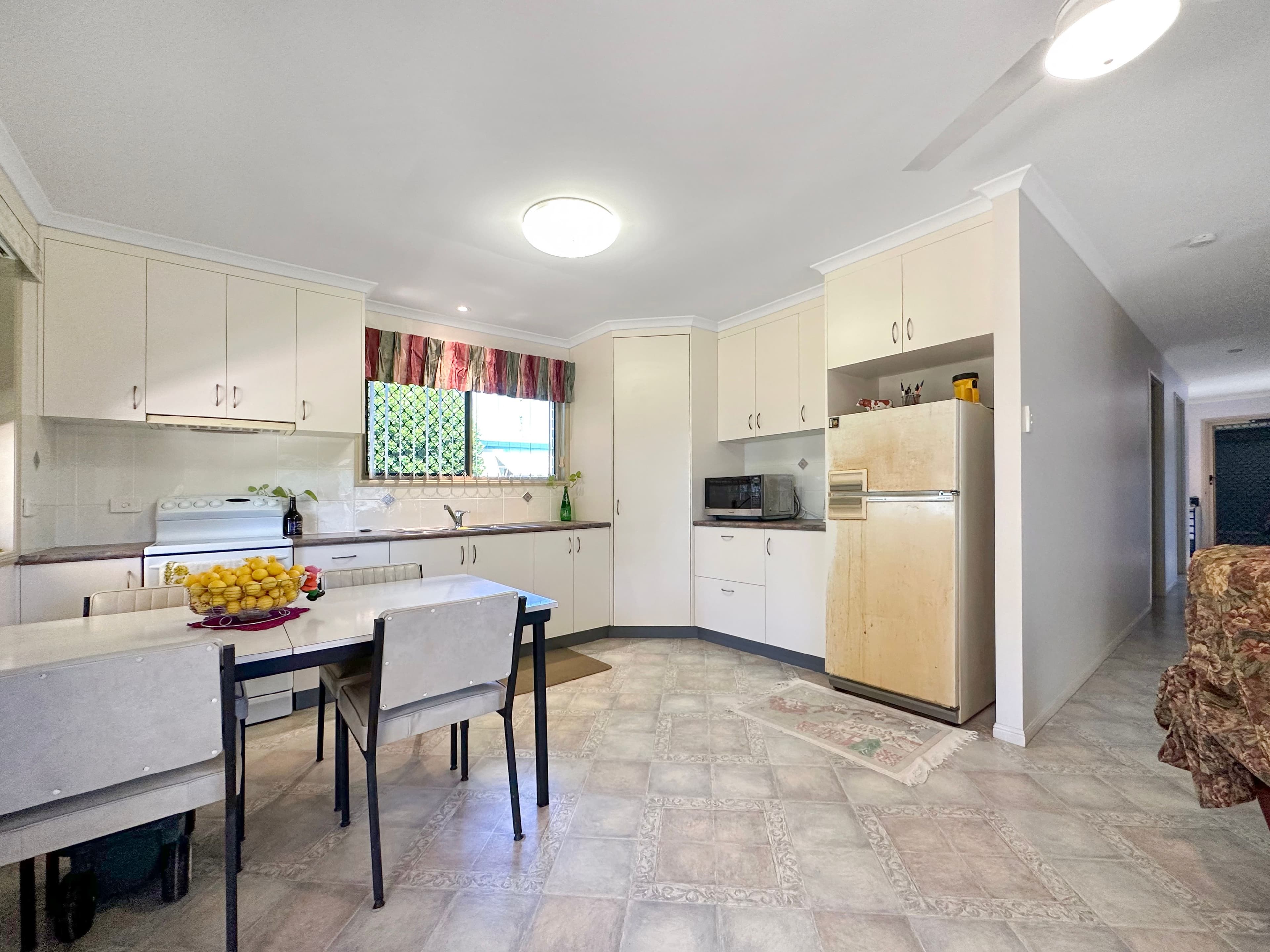 65 Colonial Drive, Clairview QLD 4741, Clairview - Thumbnail 8