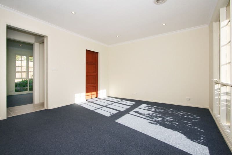 12 Redfern Court, BORONIA VIC 3155, Boronia - Thumbnail 4