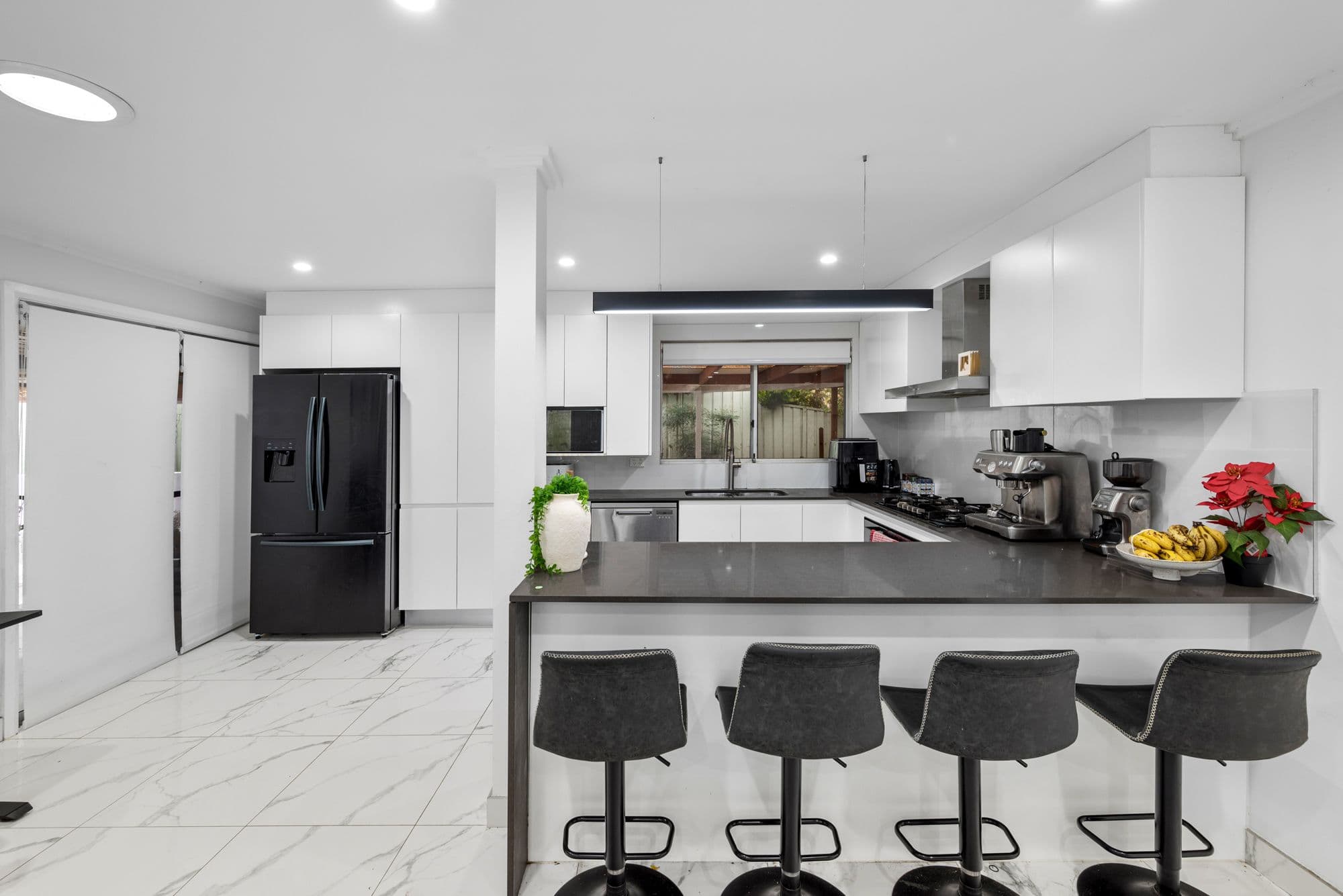 6 Lillyvicks Crescent, Ambarvale NSW 2560, Ambarvale - Thumbnail 4
