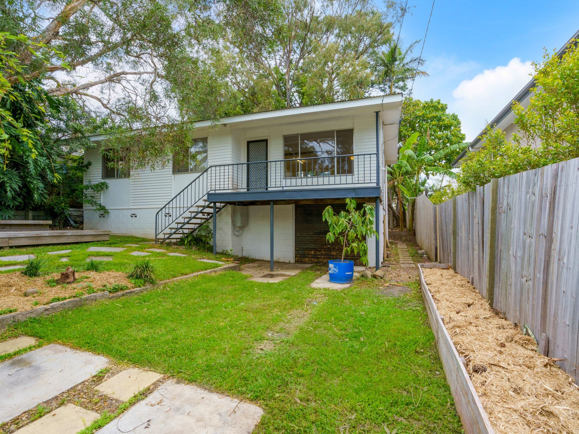 32 Kuranga Avenue, Southport QLD 4215, Southport - Thumbnail 6