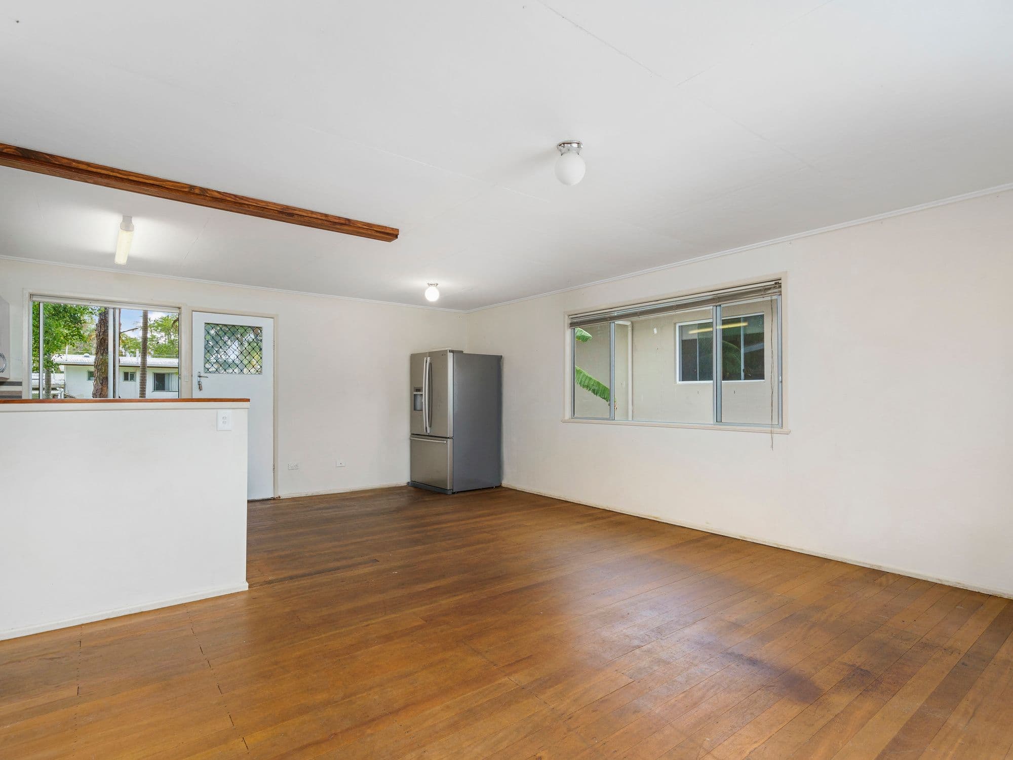 32 Kuranga Avenue, Southport QLD 4215, Southport - Thumbnail 8