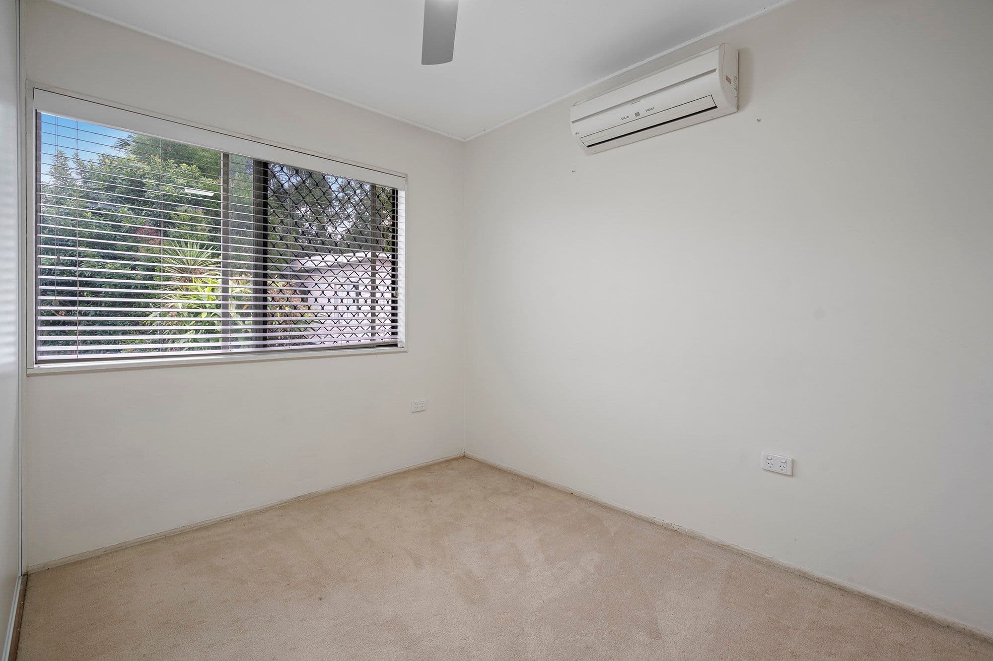 19 Primrose Street, Logan Central QLD 4114, Logan Central - Thumbnail 8