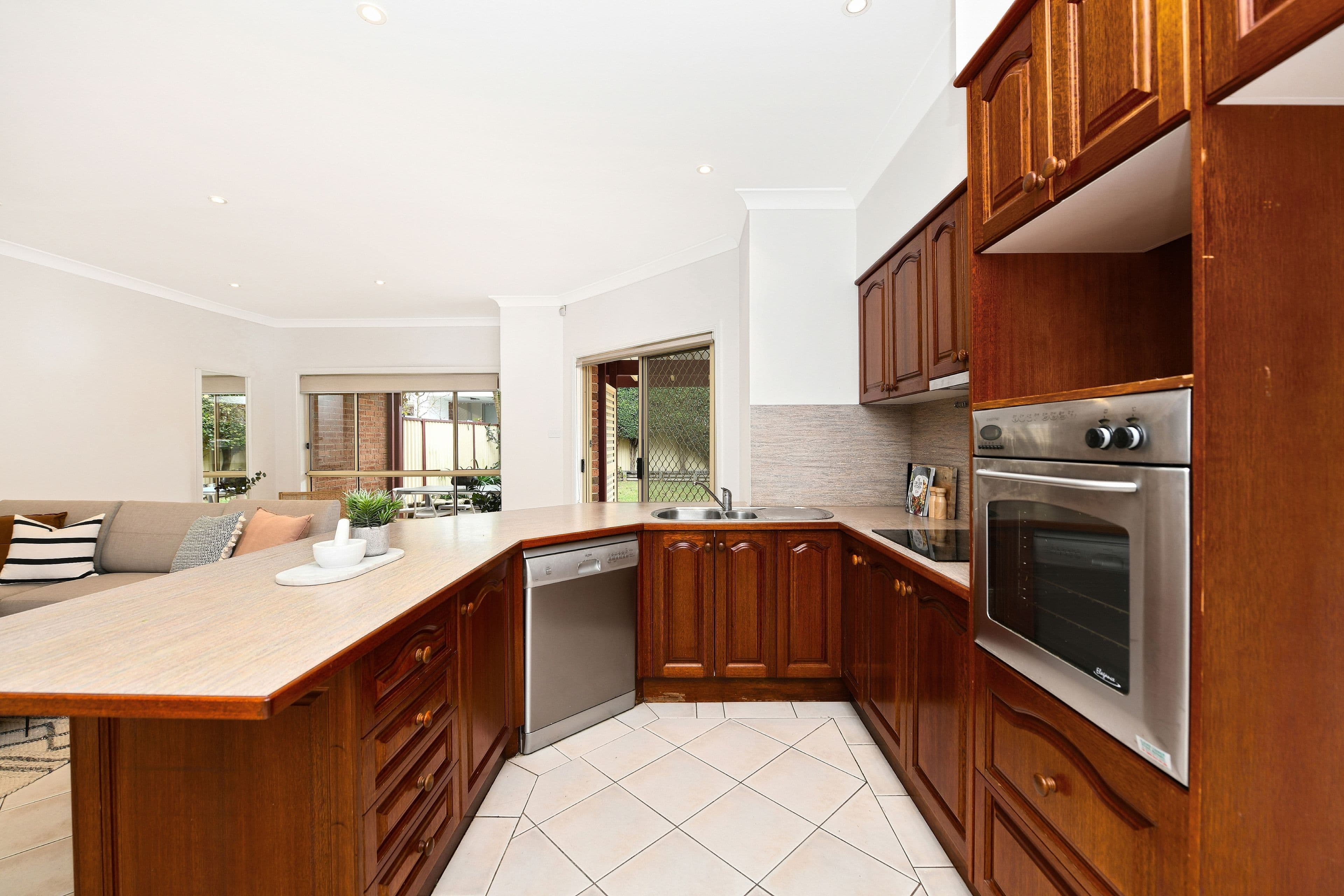 19a Horner Avenue, Mascot NSW 2020, Mascot - Thumbnail 4