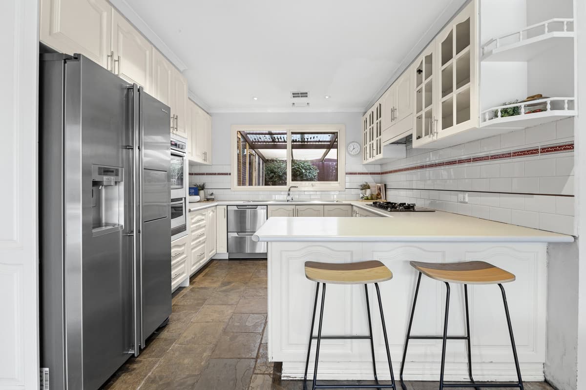 1 Bromley Close, Ferntree Gully VIC 3156, Ferntree Gully - Thumbnail 6