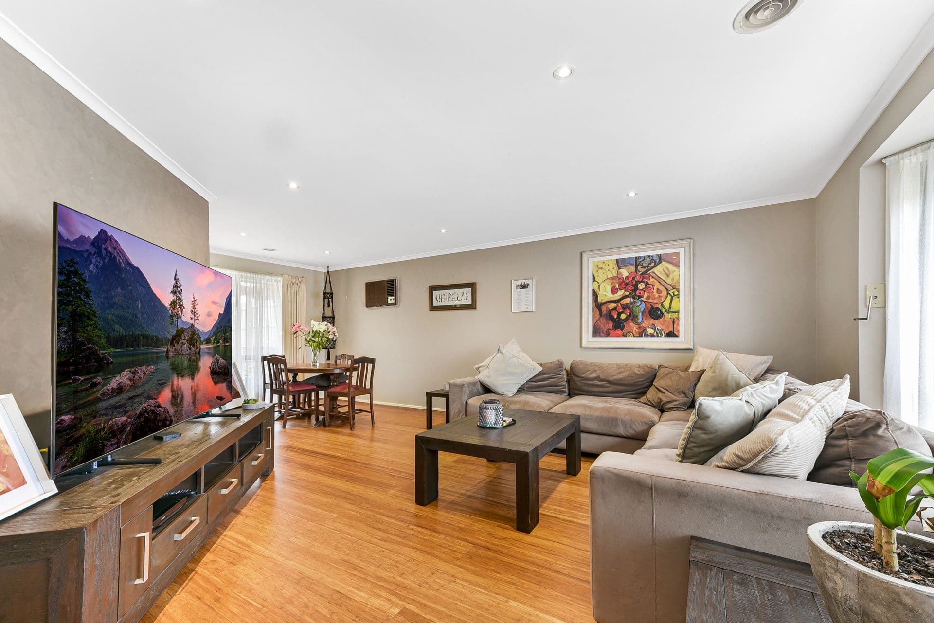 4 Brampton Court, Narre Warren VIC 3805, Narre Warren - Thumbnail 3