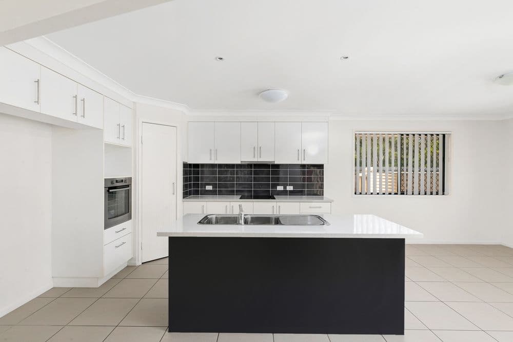 10 Bibury Street, Wellington Point QLD 4160, Wellington Point - Thumbnail 7
