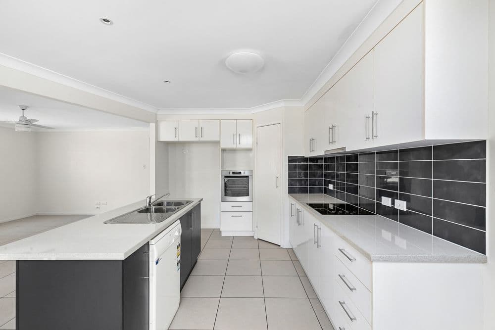 10 Bibury Street, Wellington Point QLD 4160, Wellington Point - Thumbnail 8