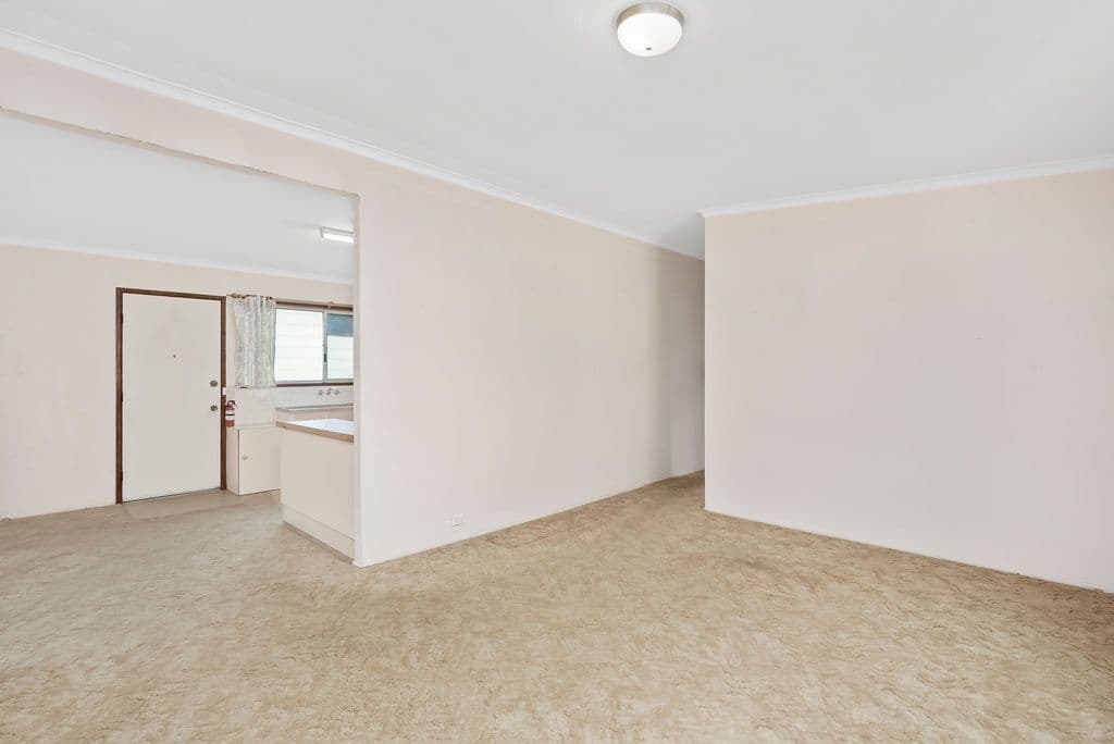 69 Kitchener Street, Tugun QLD 4224, Tugun - Thumbnail 6
