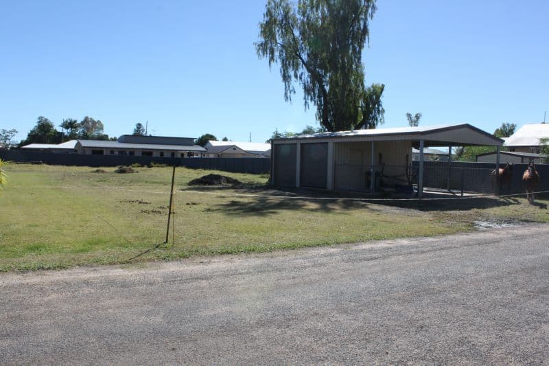 EMERALD QLD 4720, Emerald - Image 1