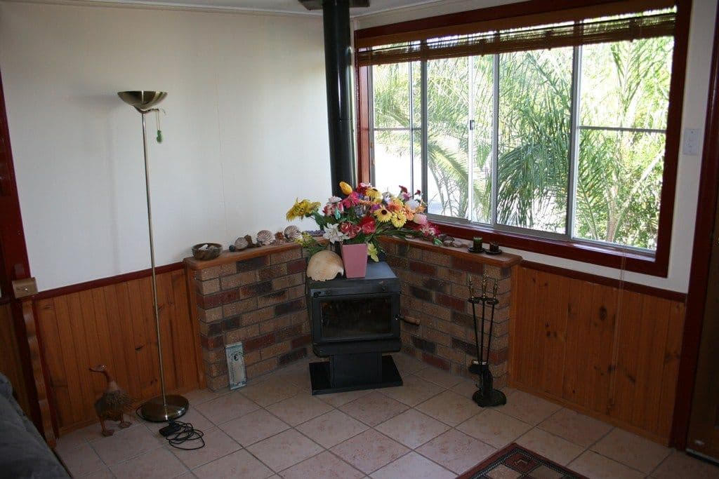 70 Kroombit Street, BILOELA QLD 4715, Biloela - Thumbnail 3