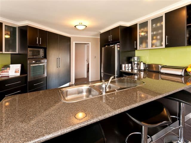 18 Fern Drive, KEARNEYS SPRING QLD 4350, Kearneys Spring - Thumbnail 3