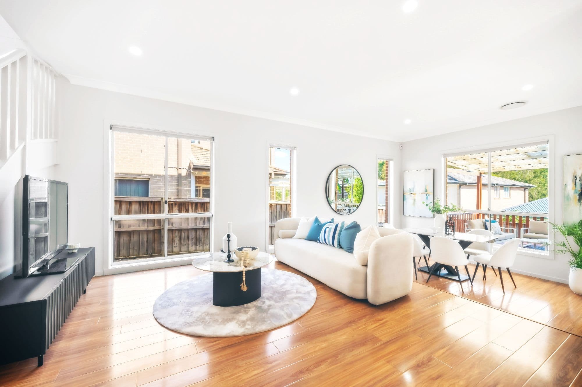 10 Bridgewood Drive, Beaumont Hills NSW 2155, Beaumont Hills - Thumbnail 2