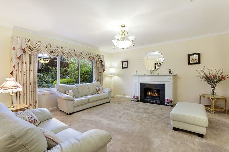 31 Grandview Road, CHADSTONE VIC 3148, Chadstone - Thumbnail 2