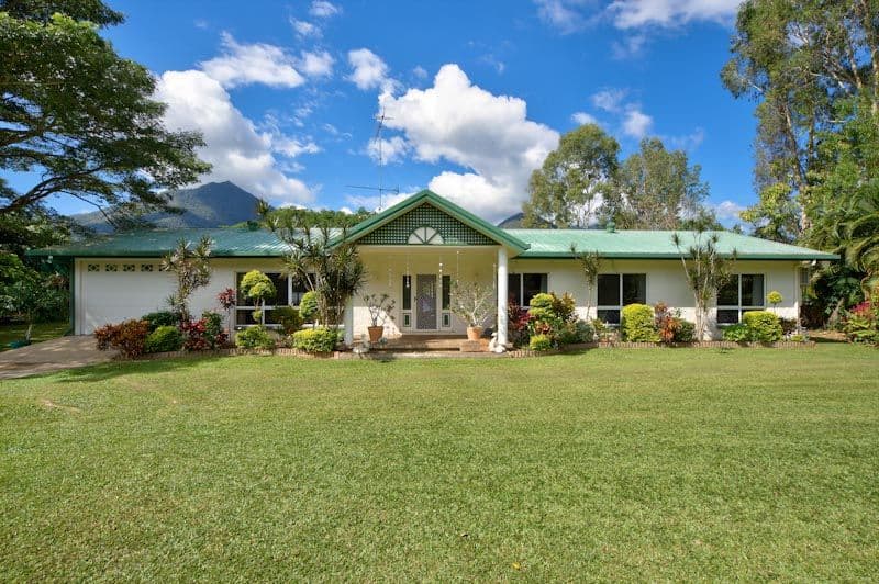 25 Corcoran Street, GORDONVALE QLD 4865, Gordonvale - Thumbnail 4