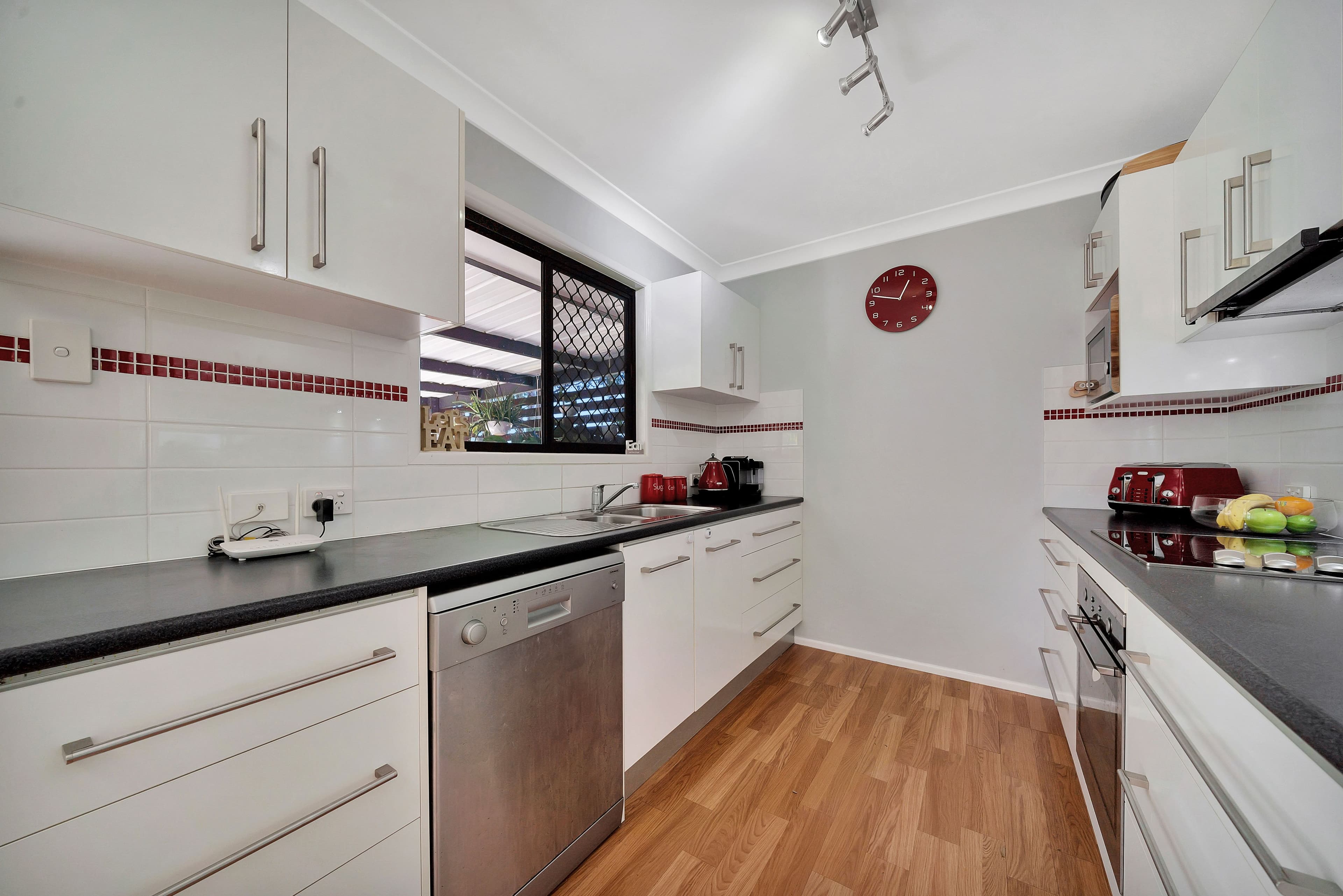13 Huntingdon Road, Bethania QLD 4205, Bethania - Thumbnail 5