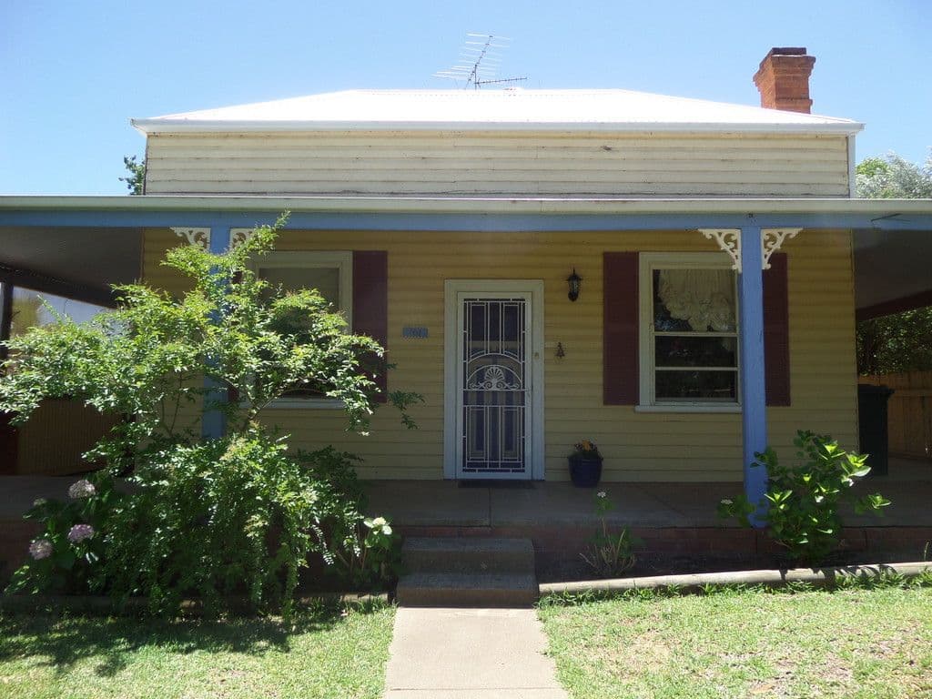 161 Larmer Street, Narrandera NSW 2700, Narrandera - Image 1