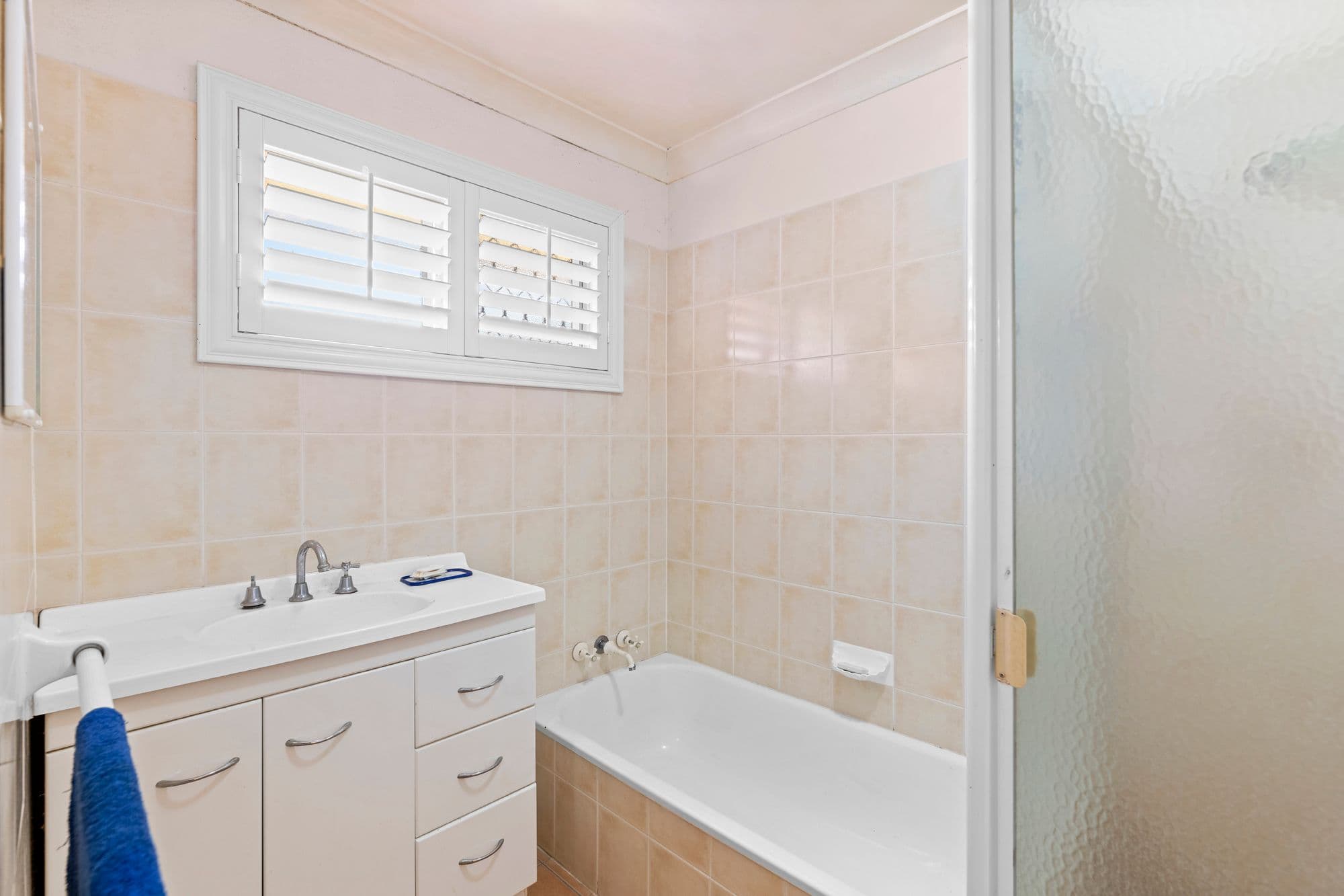 34 Mountain View Avenue, Burleigh Waters QLD 4220, Burleigh Waters - Thumbnail 7