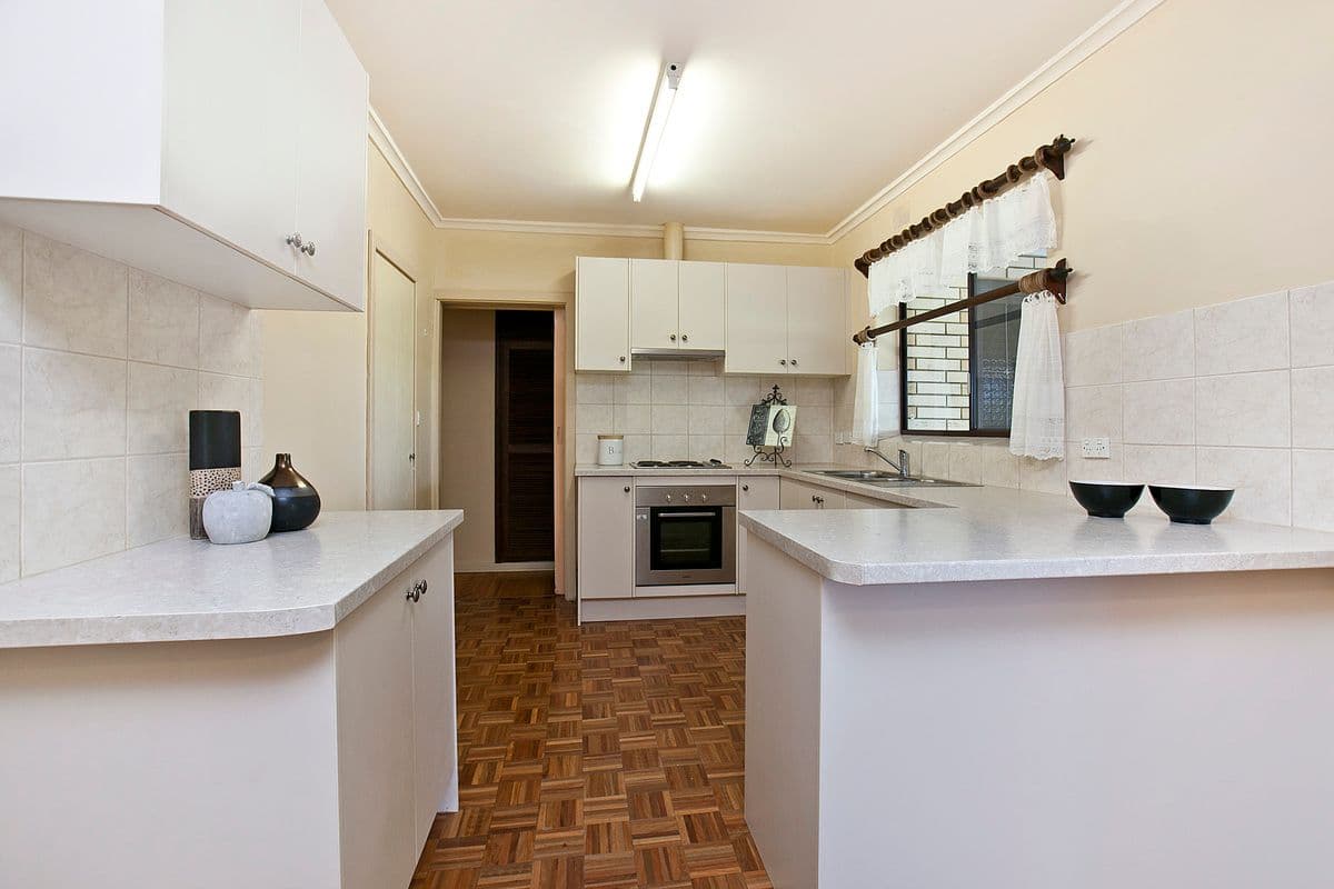 17 Faulkner Street, MODBURY SA 5092, Modbury - Thumbnail 5