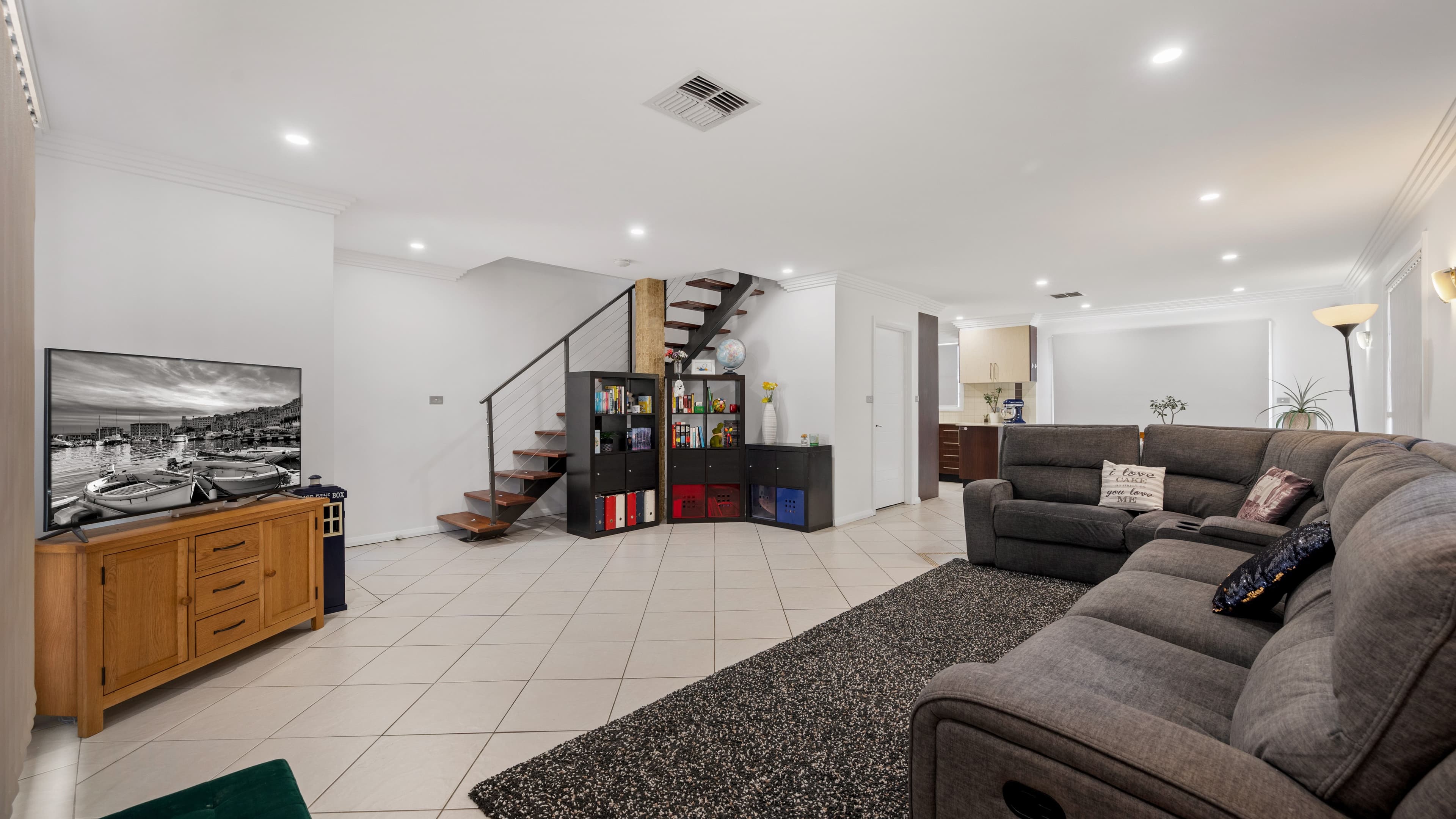 9 Barlow Street, Cambridge Park NSW 2747, Cambridge Park - Thumbnail 5