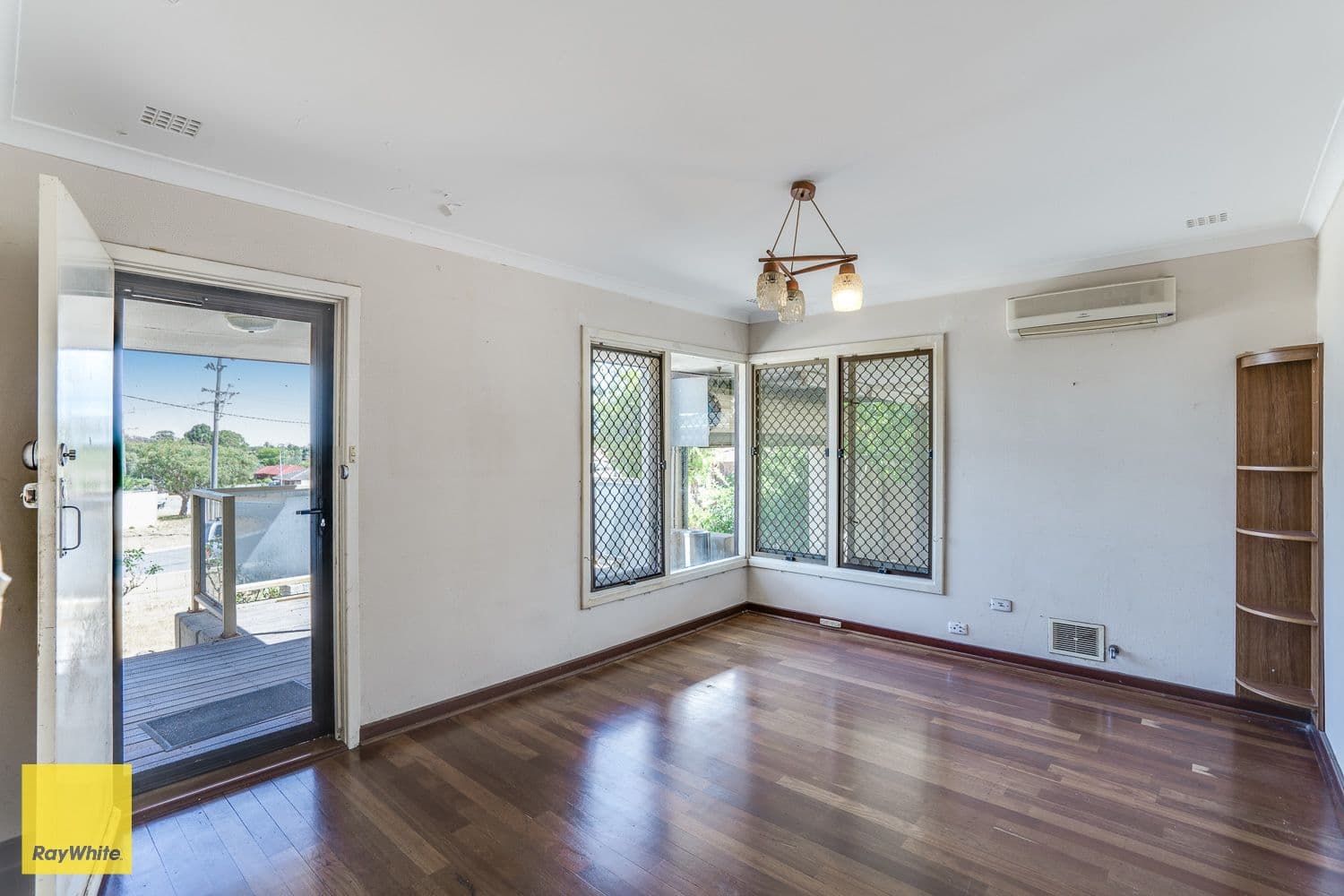 23 Colne Way, Girrawheen WA 6064, Girrawheen - Thumbnail 3