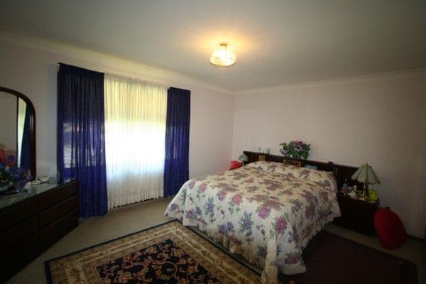 18 Wood Street, TENTERFIELD NSW 2372, Tenterfield - Thumbnail 7