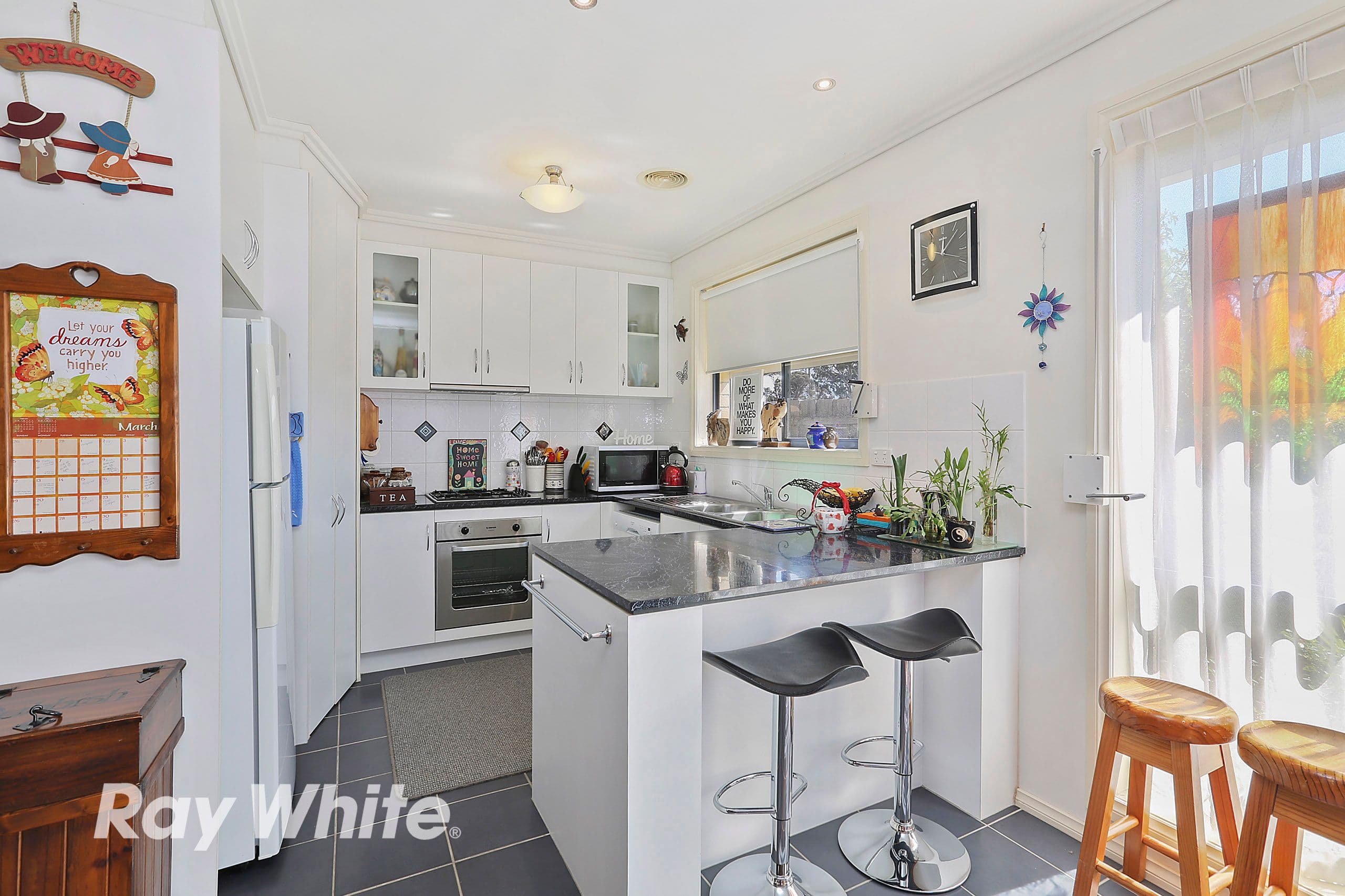2 Callan Court, Norlane VIC 3214, Norlane - Thumbnail 3