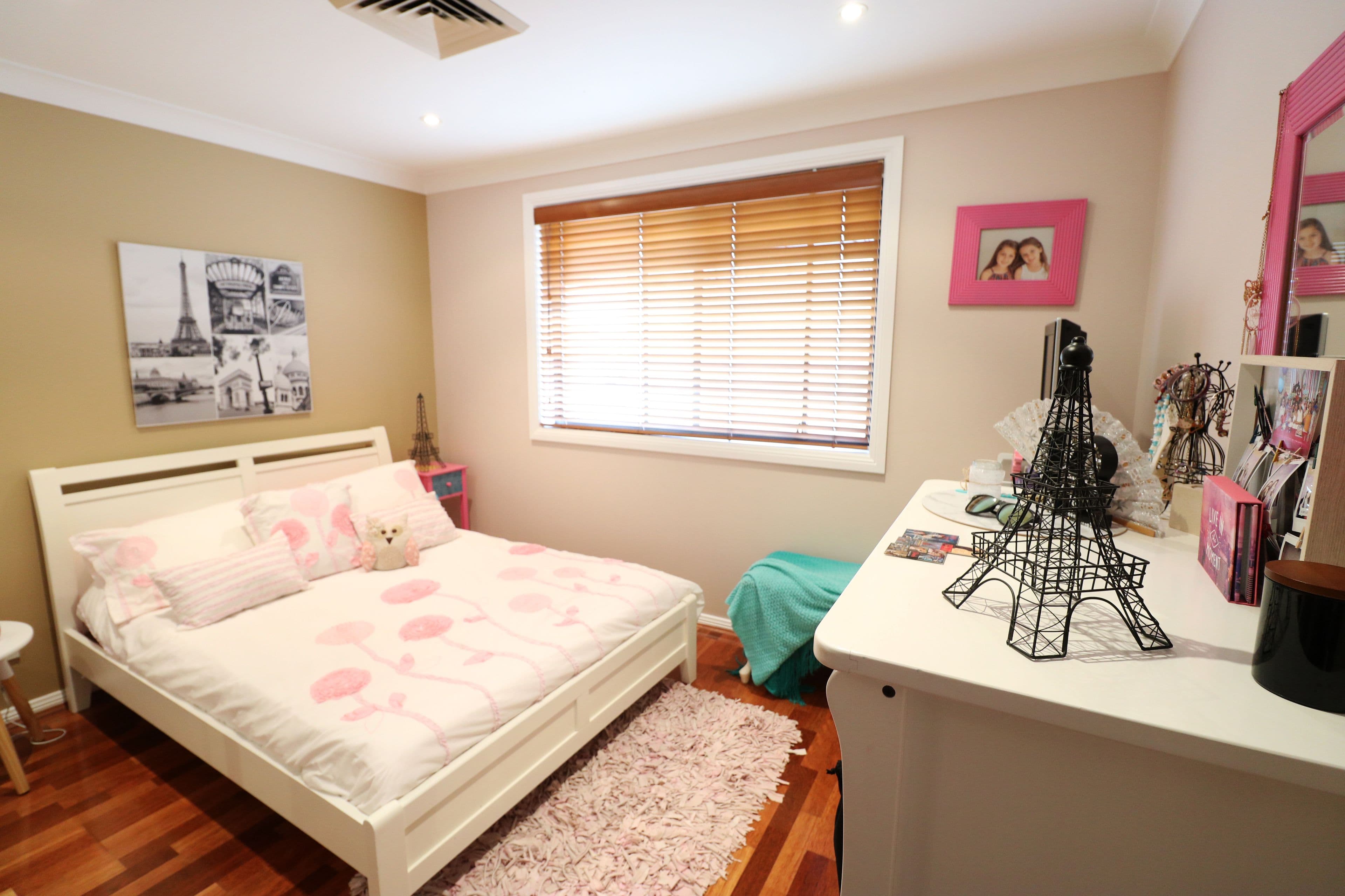100 Carmichael Drive, West Hoxton - Thumbnail 7