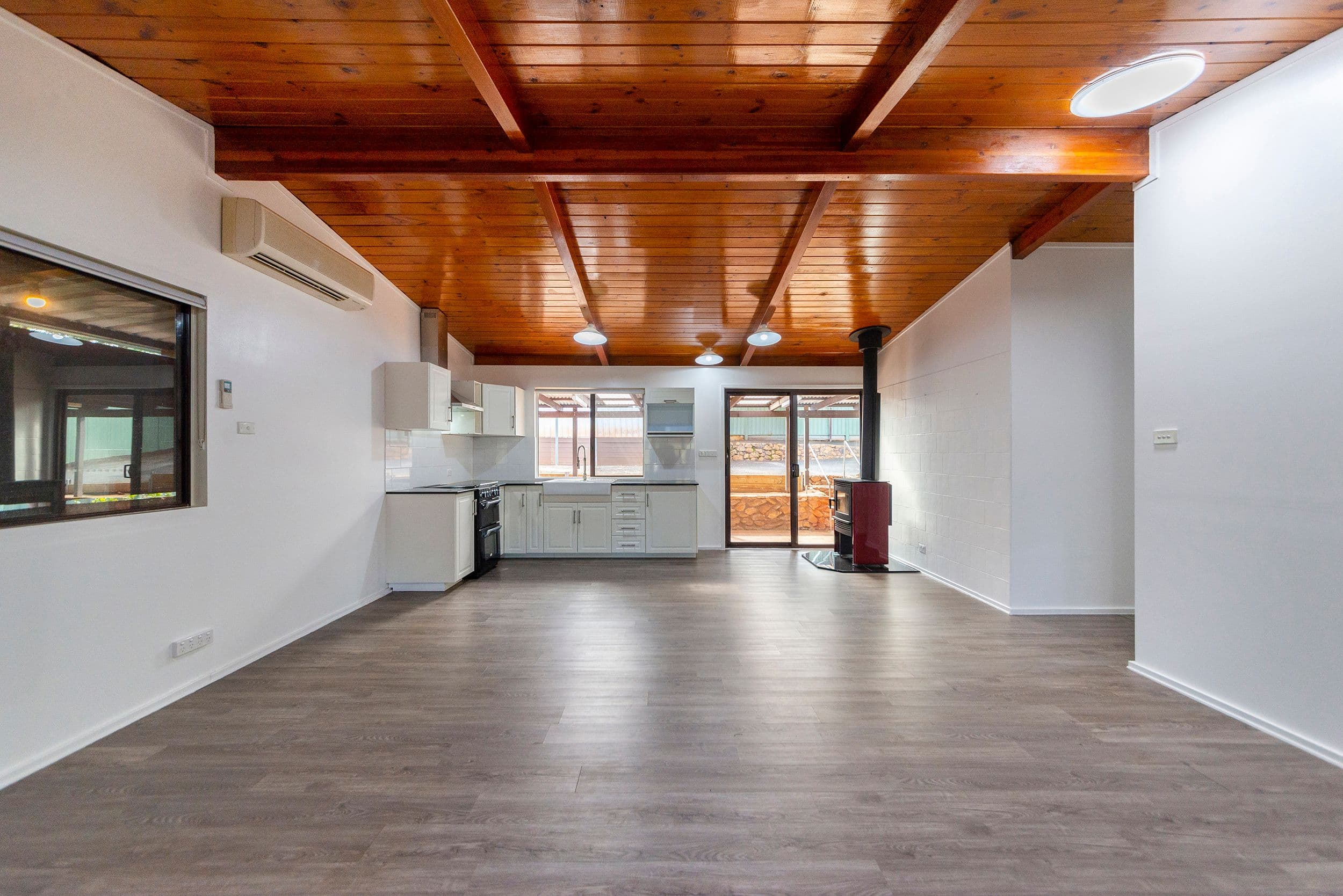10 Somme Street, Bridgetown WA 6255, Bridgetown - Thumbnail 2
