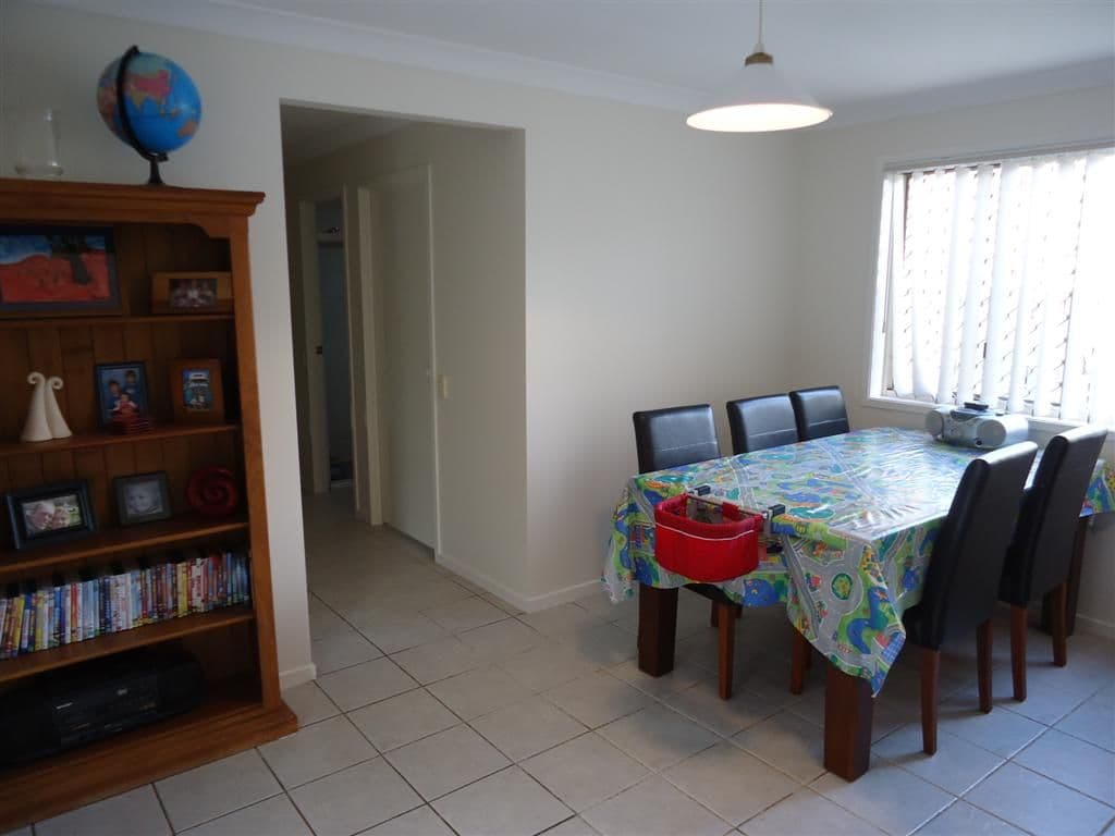16 Timaru Crescent, EIGHT MILE PLAINS QLD 4113, Eight Mile Plains - Thumbnail 4