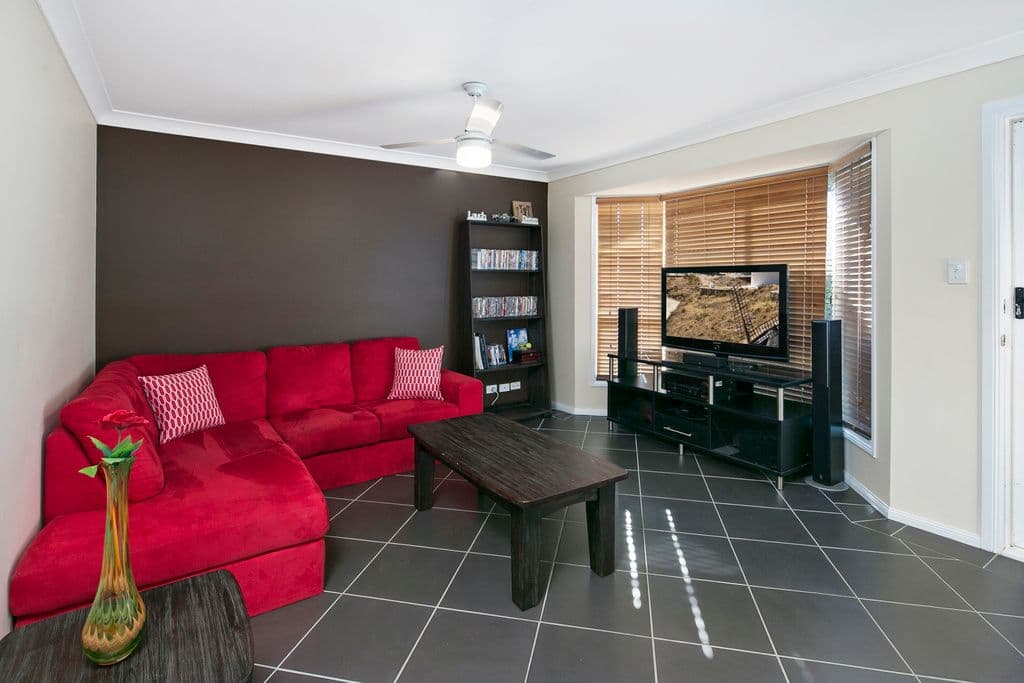 6 Lutea Close, Regents Park QLD 4118, Regents Park - Thumbnail 2